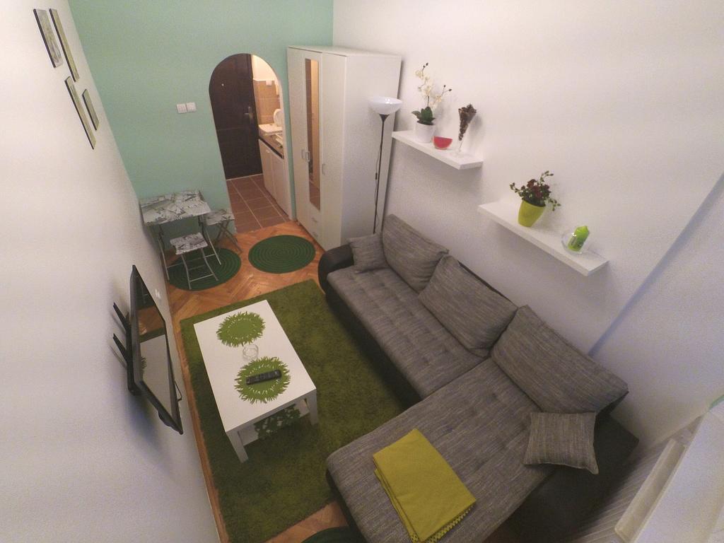 Sleep And Go Pedja Apartment Белград Екстериор снимка
