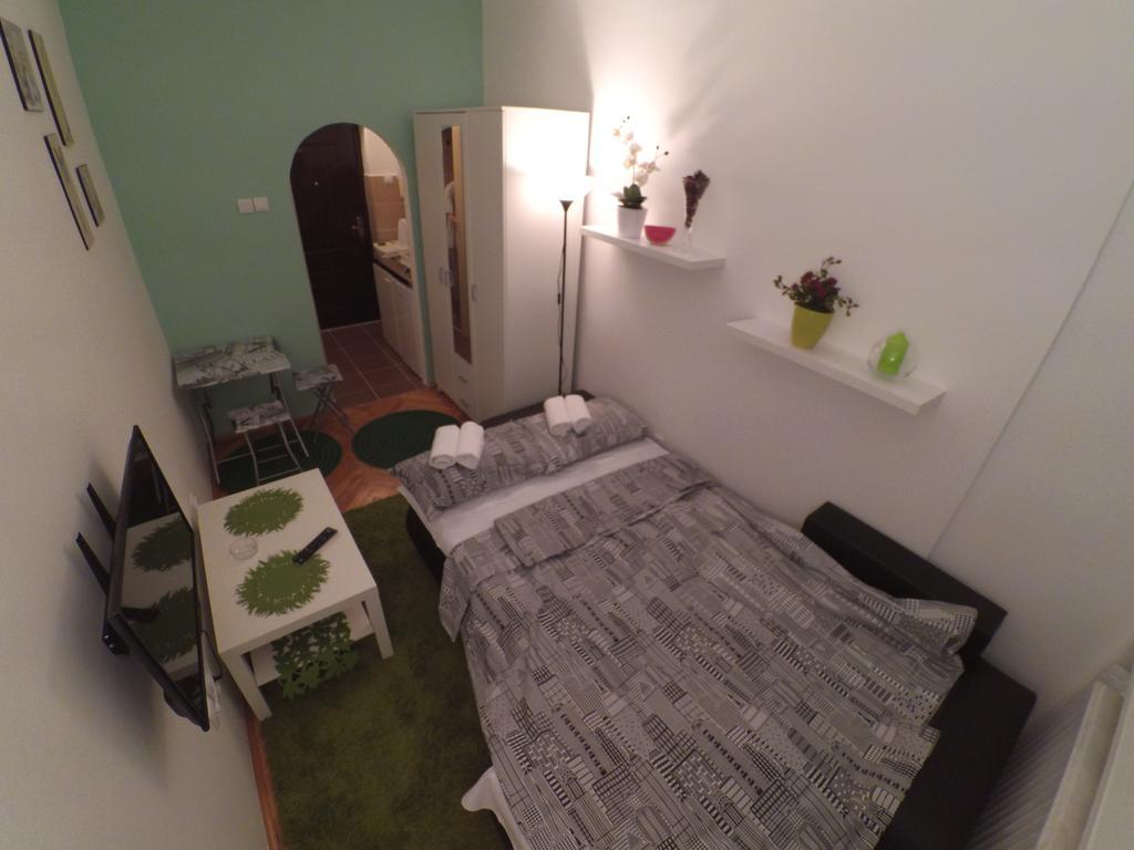Sleep And Go Pedja Apartment Белград Екстериор снимка