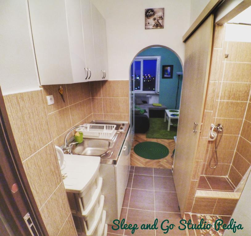 Sleep And Go Pedja Apartment Белград Екстериор снимка