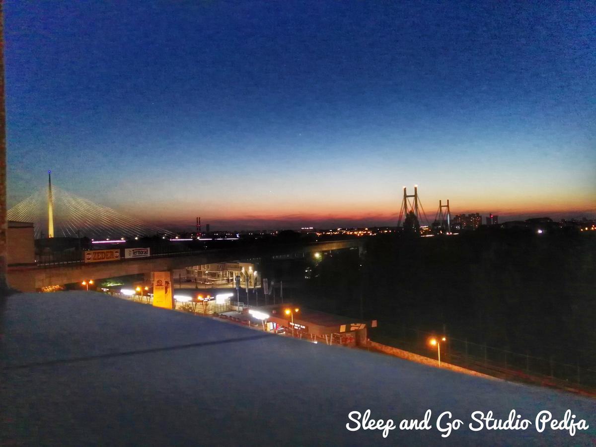Sleep And Go Pedja Apartment Белград Екстериор снимка